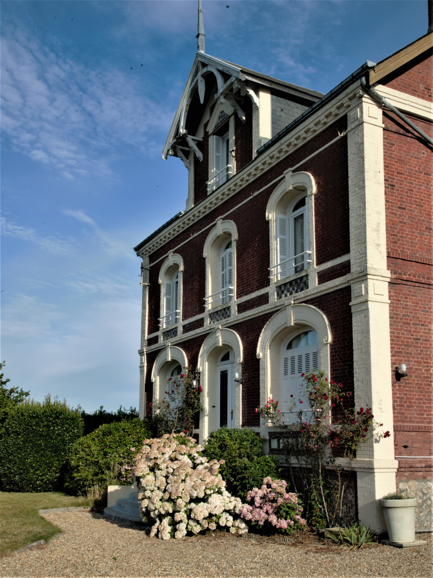 NOUVEAUTE GAINNEVILLE CENTRE
